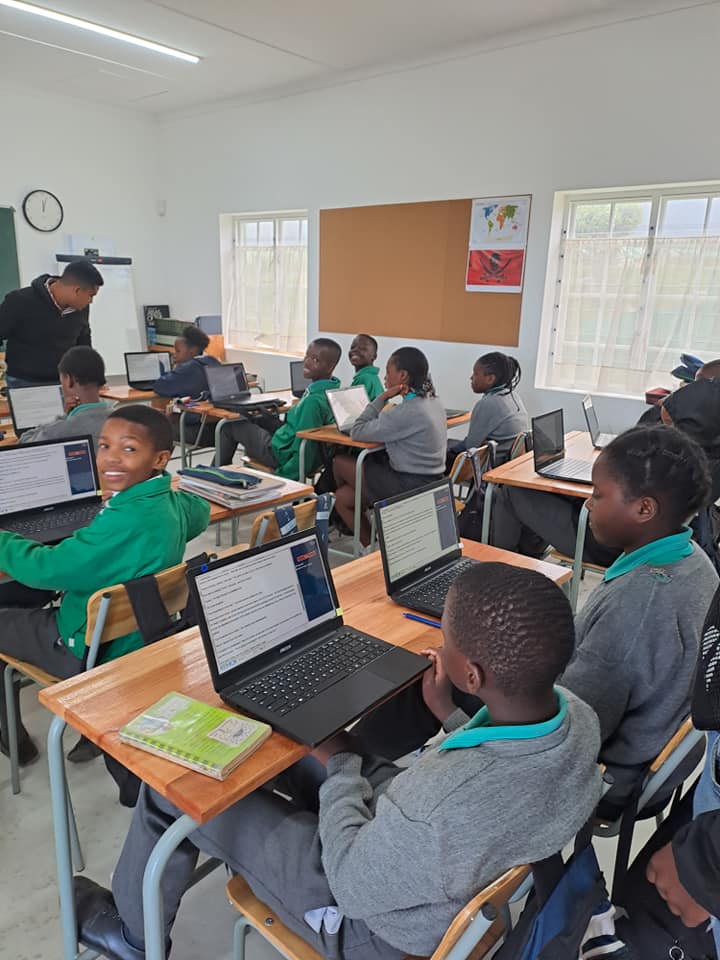 344737331_1579243135902178_4578730564034843422_n